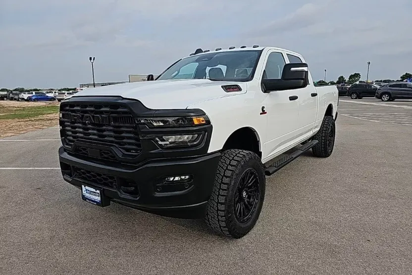 2025 Ram 2500 Tradesman photo 1