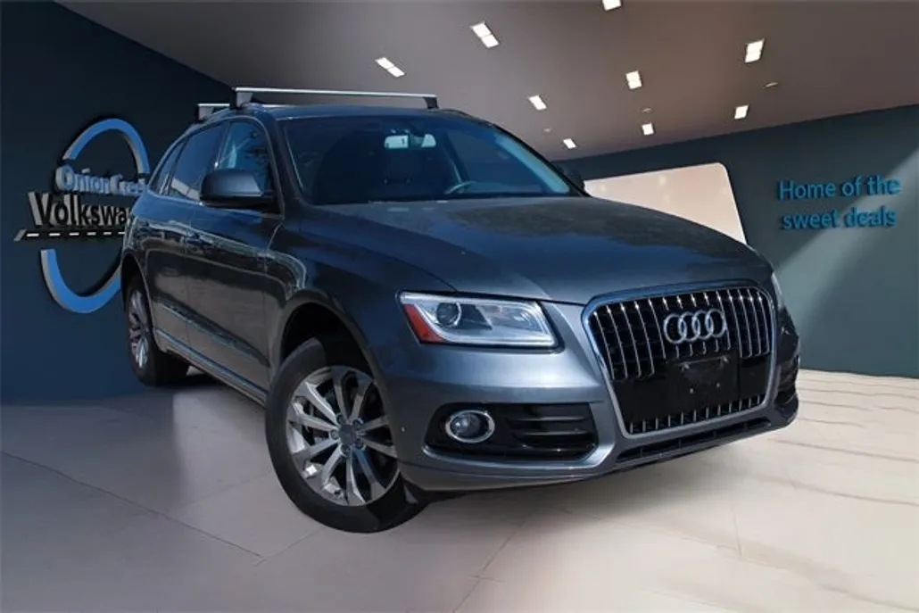 2016 Audi Q5 2.0T Premium photo 1