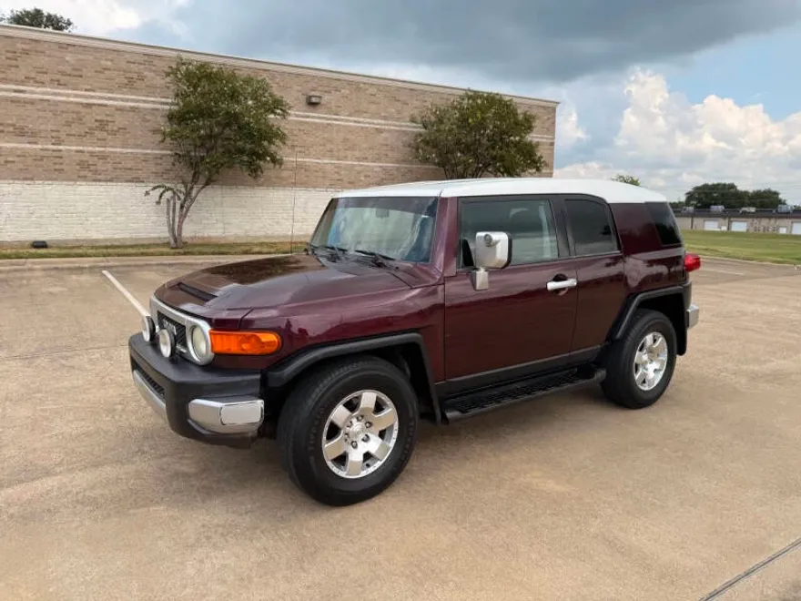 2007 Toyota FJ Cruiser Base photo 1
