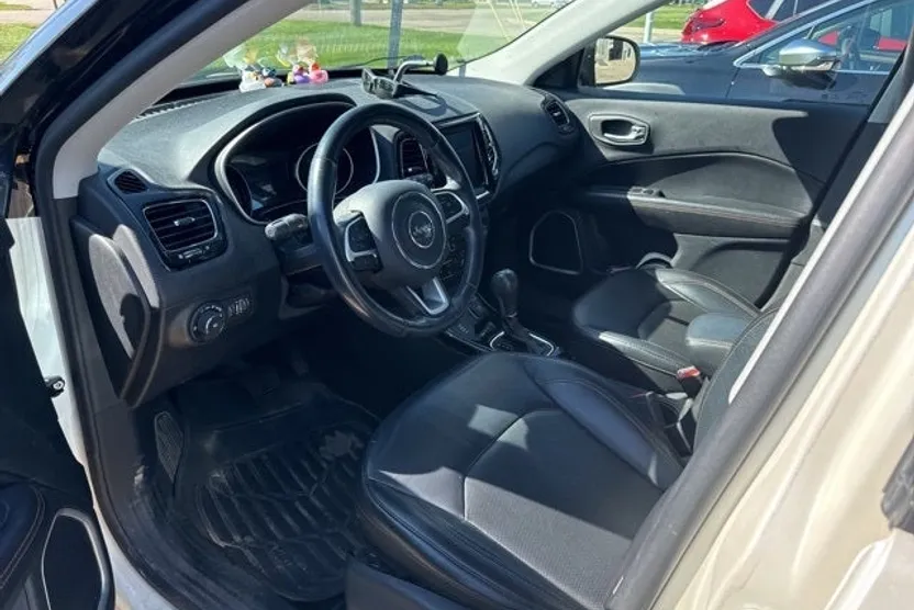 2020 Jeep Compass Limited photo 1