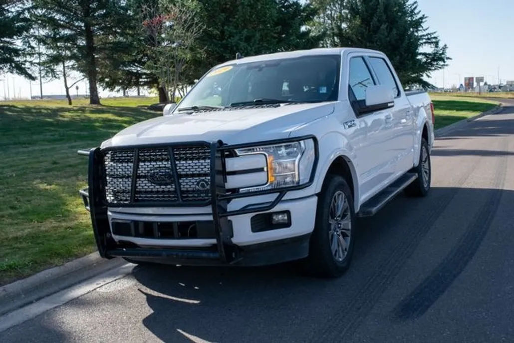 2019 Ford F-150 Lariat photo 1