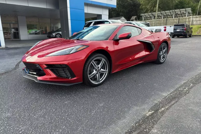 2026 Chevrolet Corvette Stingray 2LT photo 1