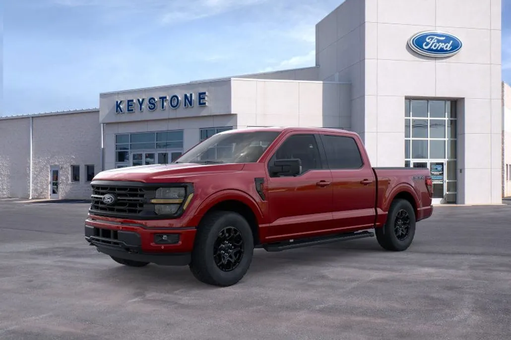 2025 Ford F-150 XLT photo 1