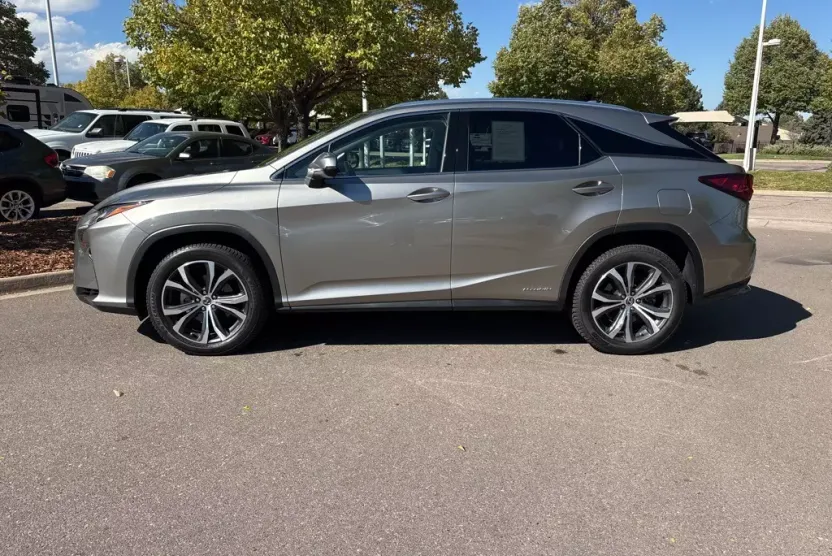 2019 Lexus RX 450h photo 1