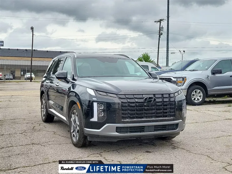 2024 Hyundai Palisade Limited photo 1