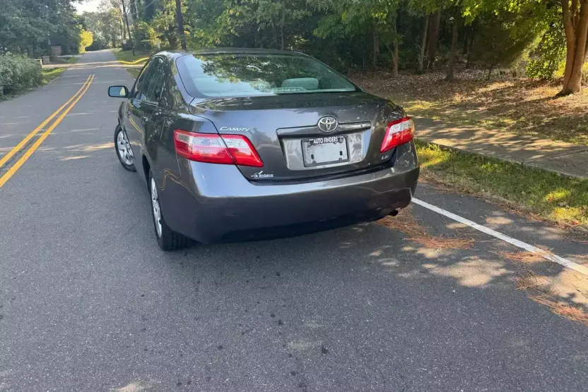 2008 Toyota Camry Base photo 1