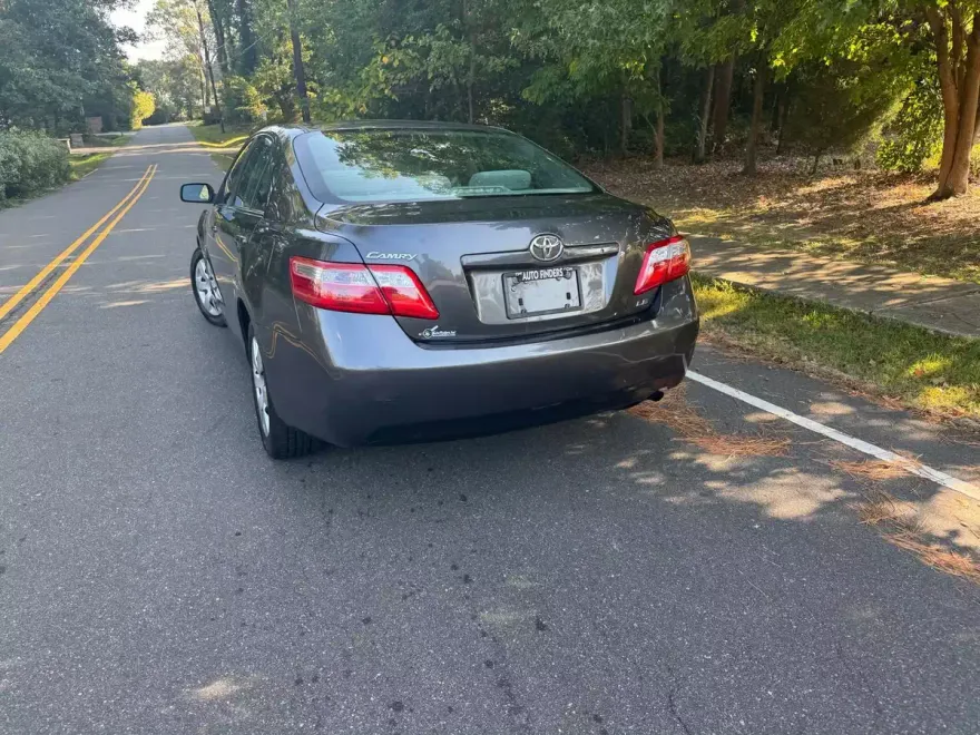 2008 Toyota Camry Base photo 1