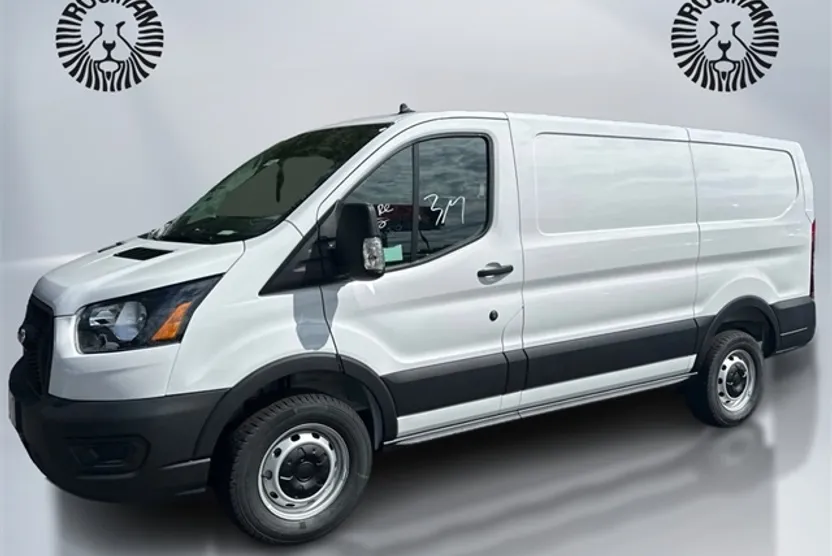 2025 Ford Transit Cargo Van photo 1