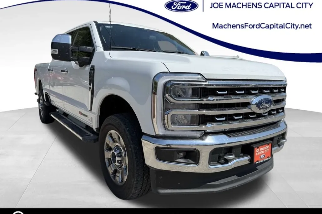 2024 Ford F-250 Lariat photo 1