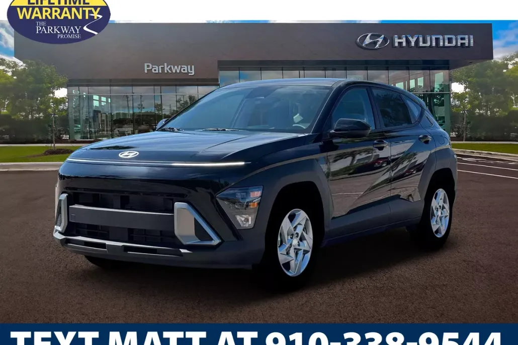 2026 Hyundai Kona SE photo 1