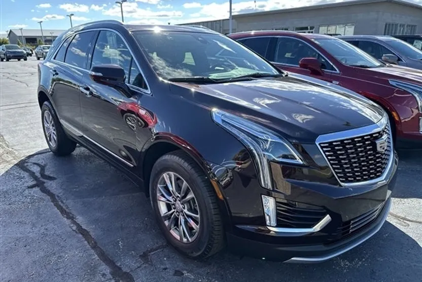 2021 Cadillac XT5 Premium Luxury photo 1