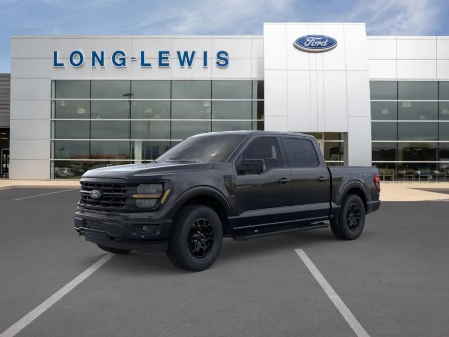 2025 Ford F-150 XLT photo 1