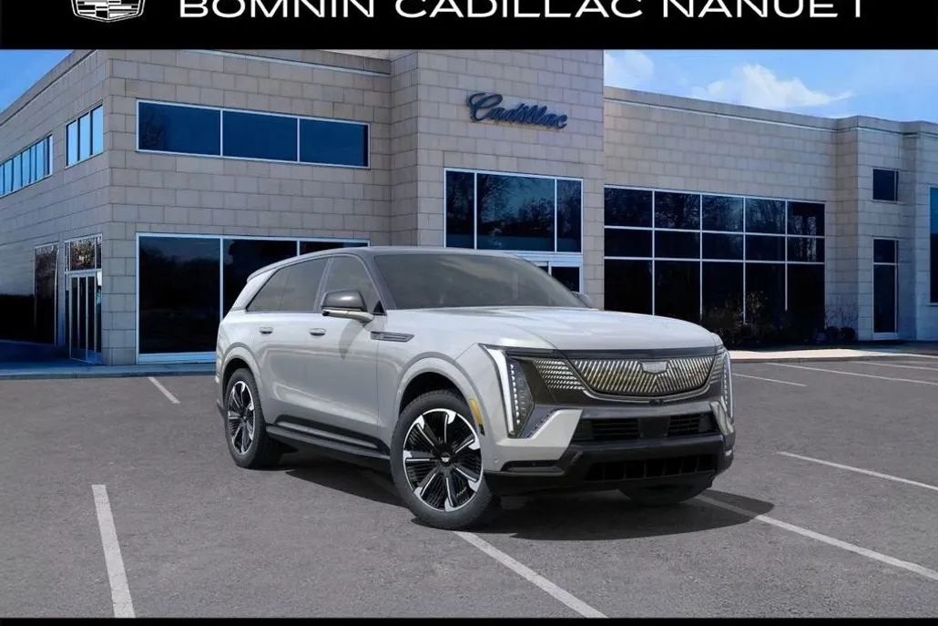 2025 Cadillac Escalade IQ Sport photo 1
