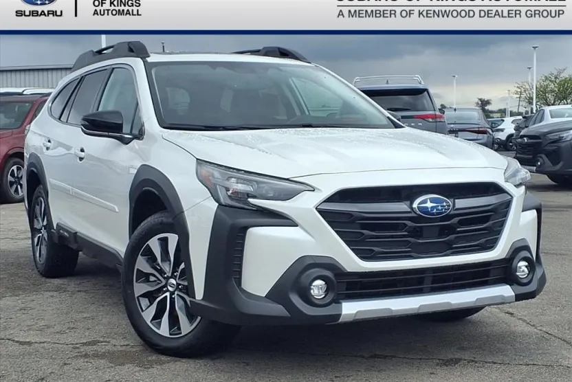 2025 Subaru Outback Limited XT photo 1