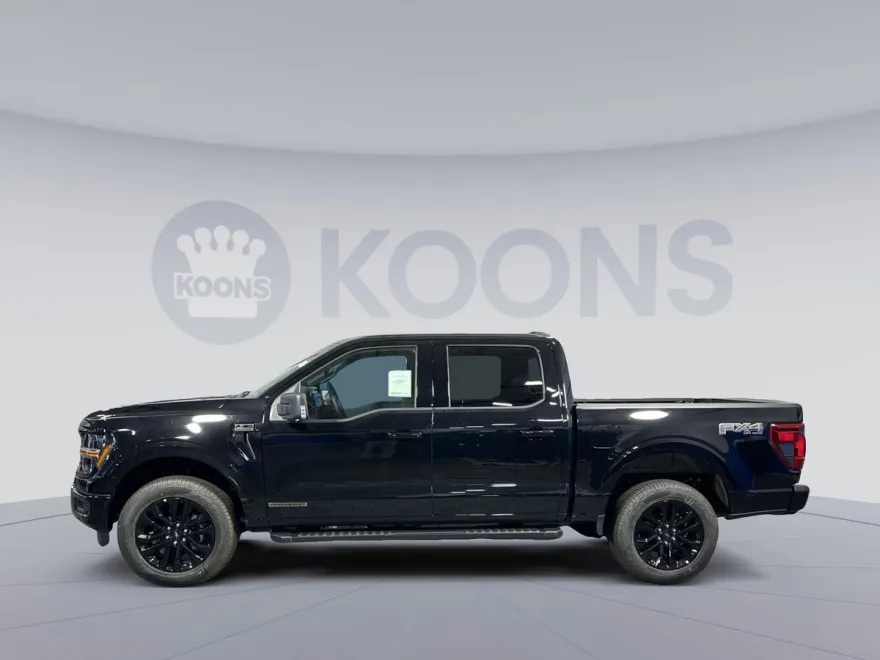 2025 Ford F-150 XLT photo 1