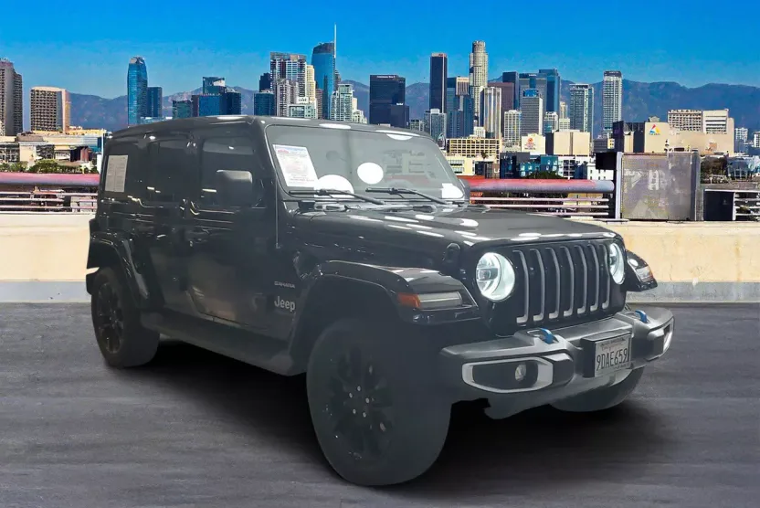 2023 Jeep Wrangler Sahara 4xe photo 1