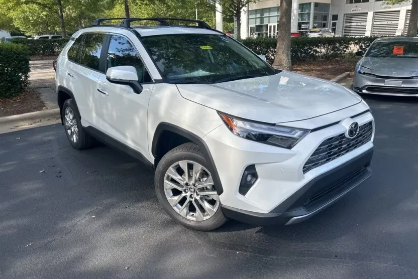2025 Toyota RAV4 Limited photo 1