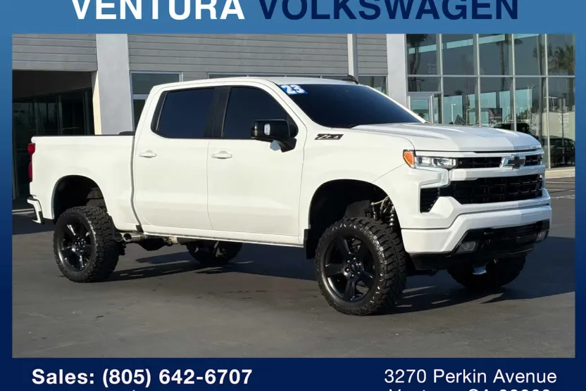 2023 Chevrolet Silverado 1500 RST photo 1