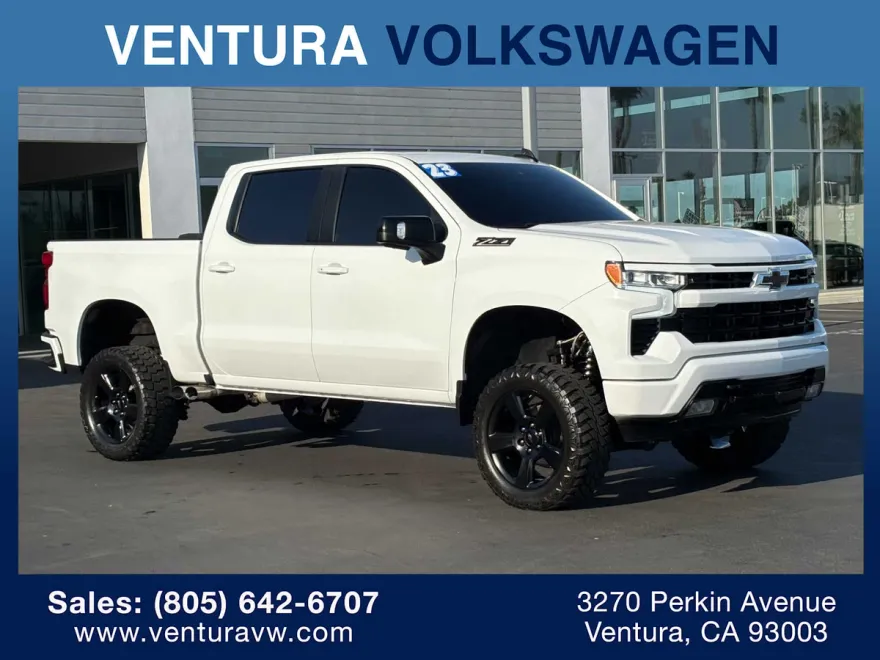 2023 Chevrolet Silverado 1500 RST photo 1