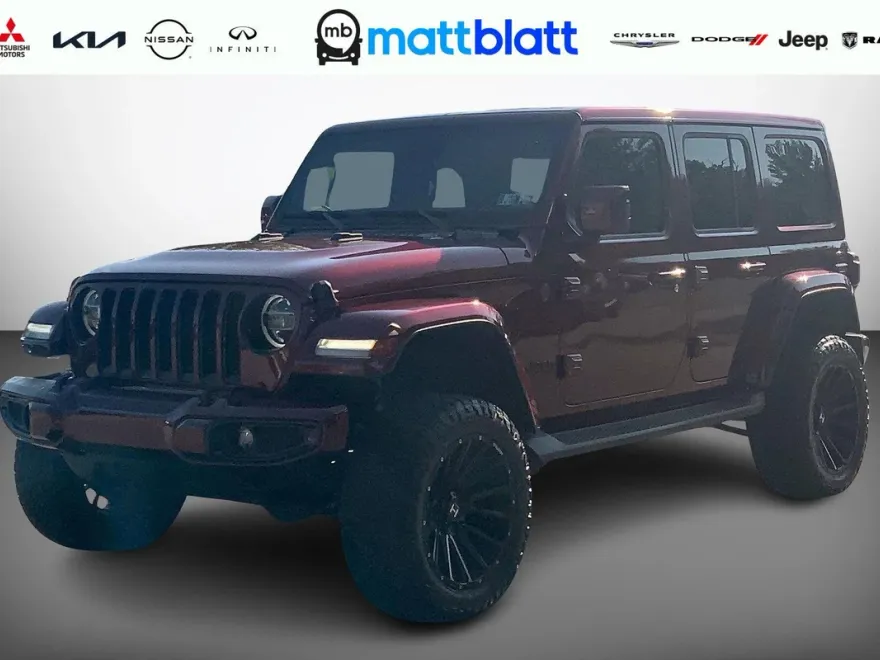 2021 Jeep Wrangler Unlimited Sahara High Altitude photo 1
