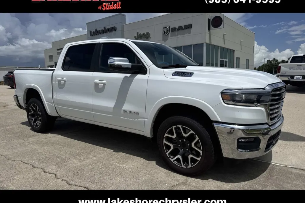 2025 Ram 1500 Laramie photo 1