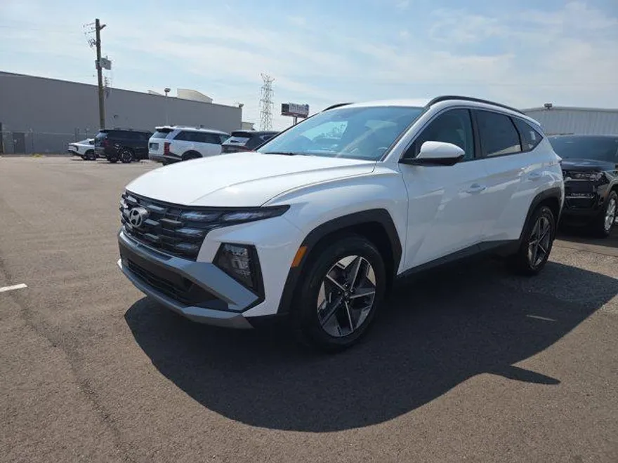 2026 Hyundai Tucson SEL photo 1
