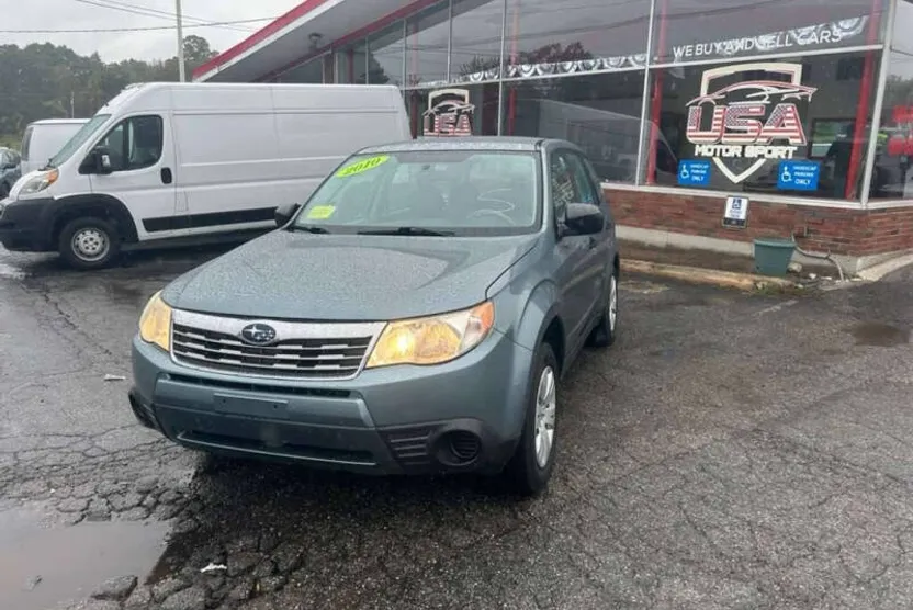 2010 Subaru Forester 2.5X photo 1