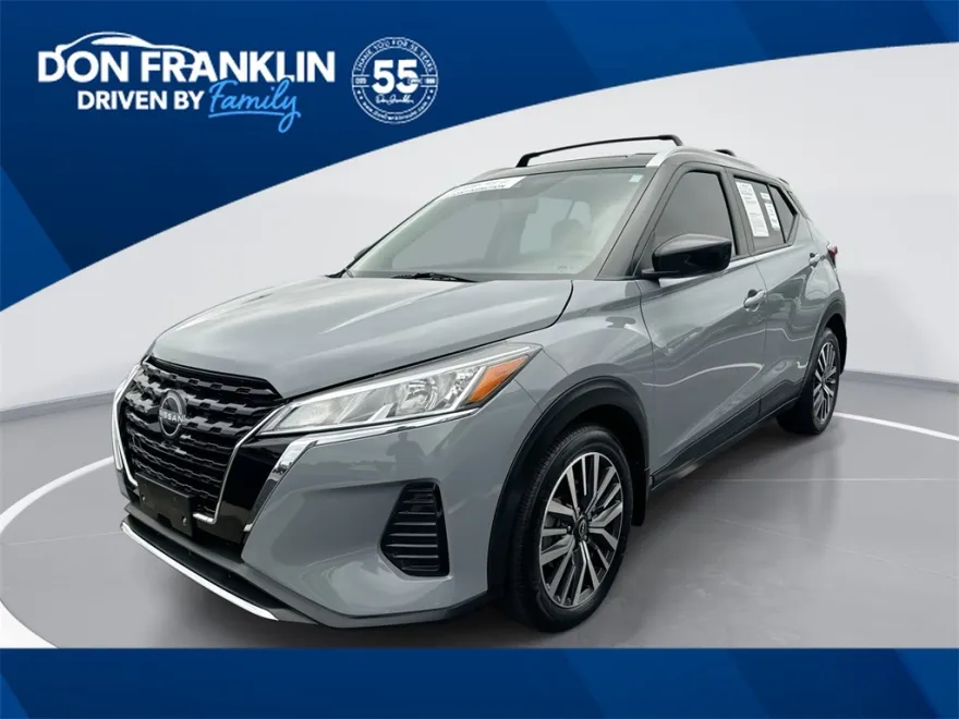 2023 Nissan Kicks SV photo 1