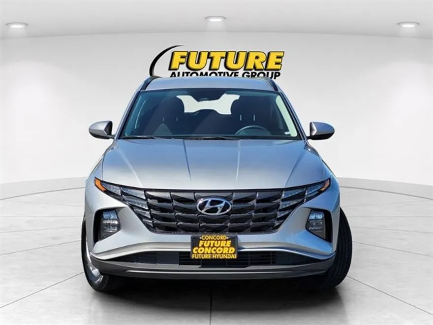 2024 Hyundai Tucson SEL photo 1