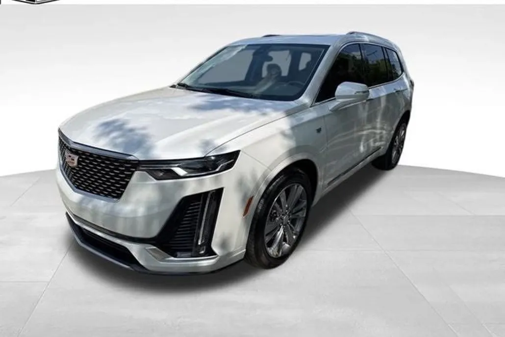 2023 Cadillac XT6 Premium Luxury photo 1