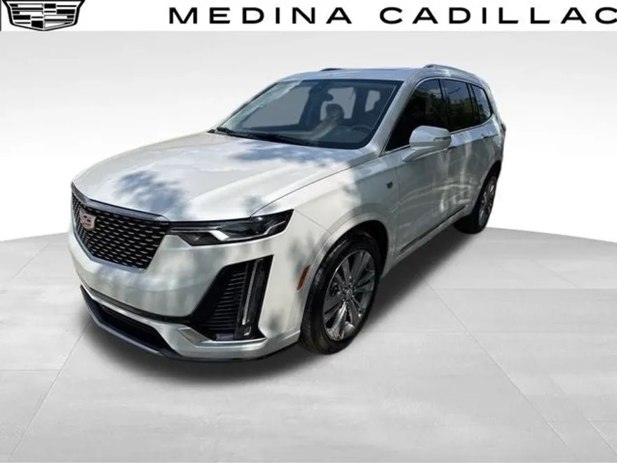 2023 Cadillac XT6 Premium Luxury photo 1
