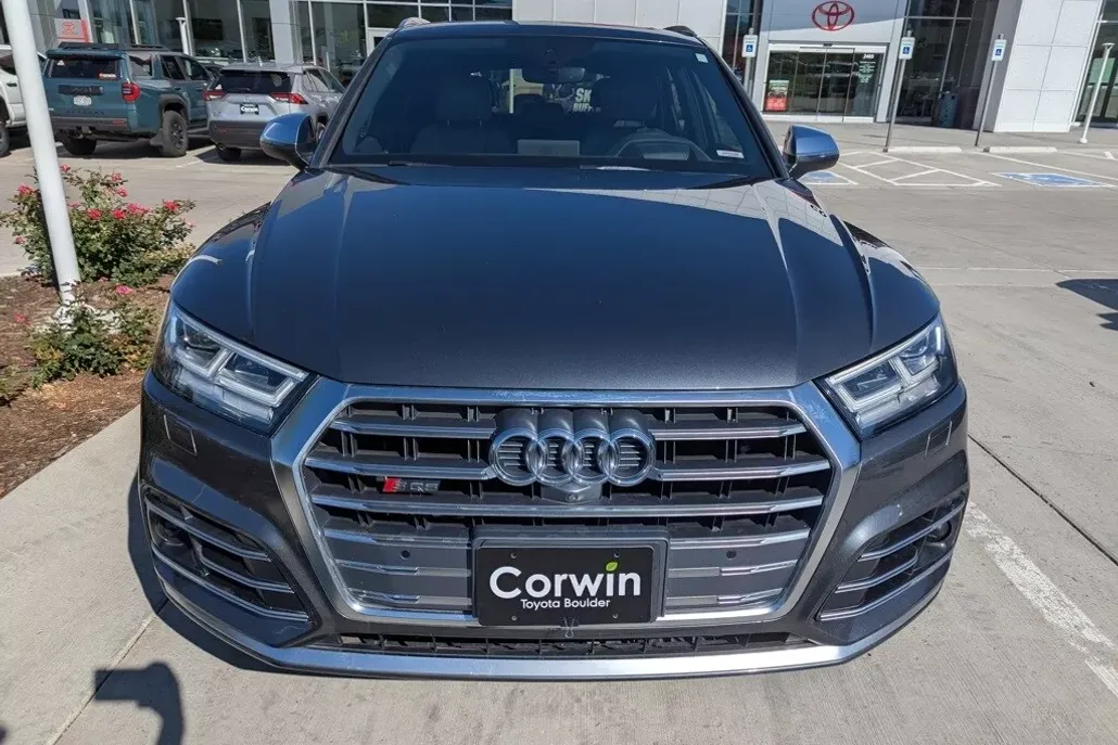 2018 Audi SQ5 Prestige photo 1