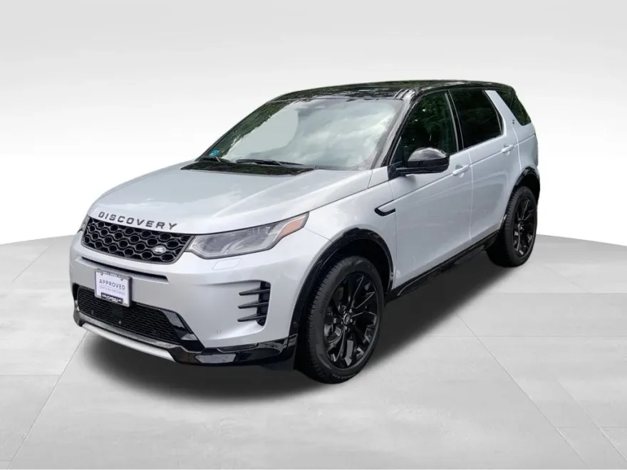 2025 Land Rover Discovery Sport SE photo 1