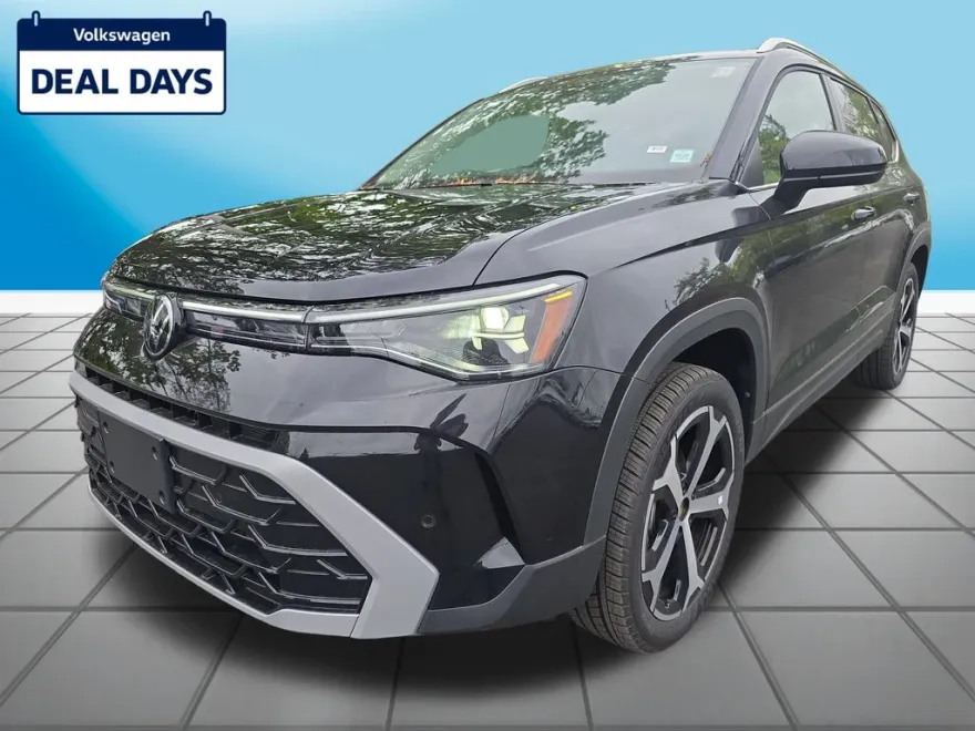 2025 Volkswagen Taos SEL photo 1