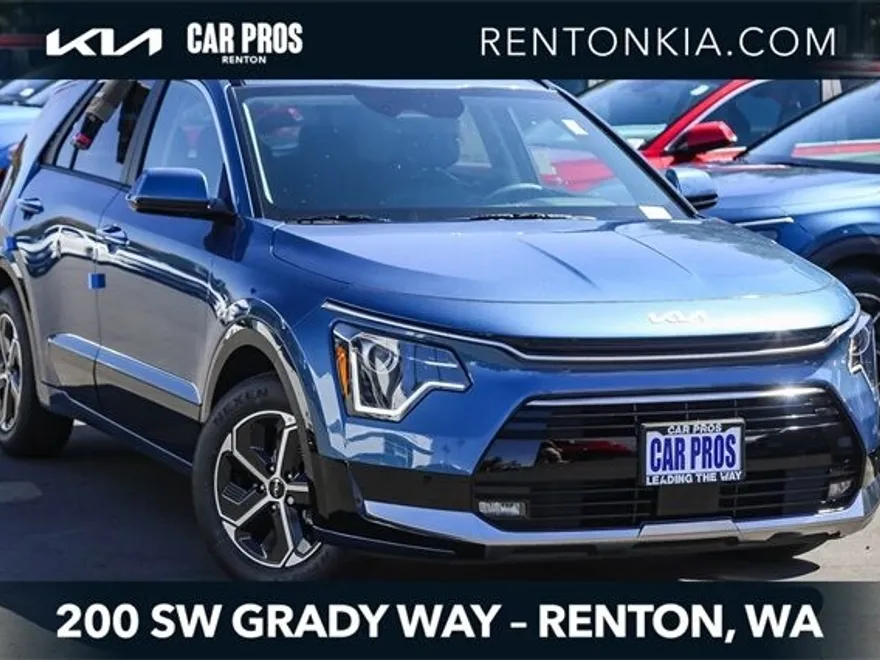 2025 Kia Niro SX photo 1