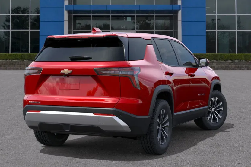2026 Chevrolet Equinox LT photo 1
