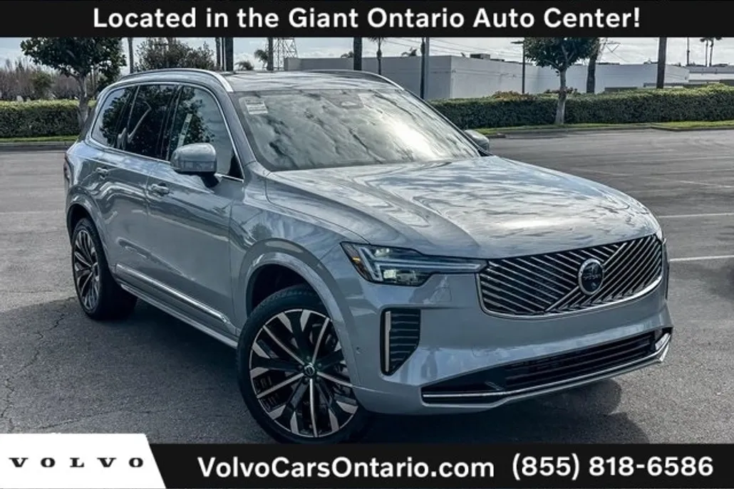 2025 Volvo XC90 B5 Plus photo 1
