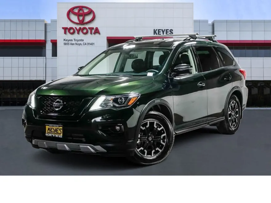 2019 Nissan Pathfinder SV photo 1