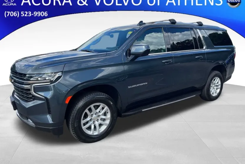 2021 Chevrolet Suburban LT photo 1
