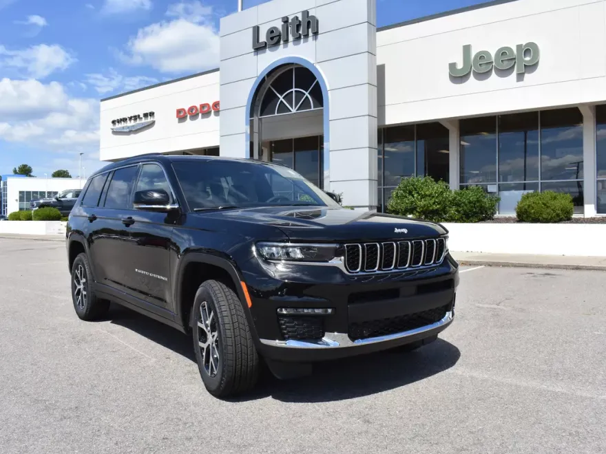 2025 Jeep Grand Cherokee Limited photo 1
