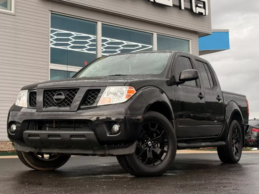 2020 Nissan Frontier SV photo 1