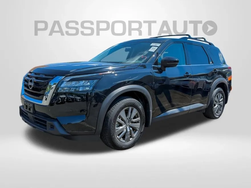 2024 Nissan Pathfinder SV photo 1