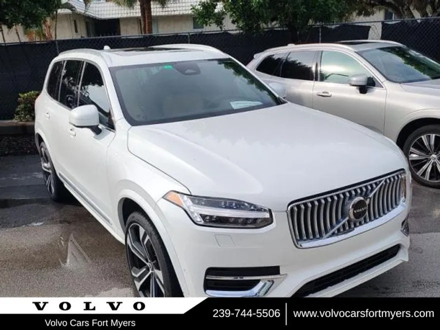 2024 Volvo XC90 Ultimate photo 1
