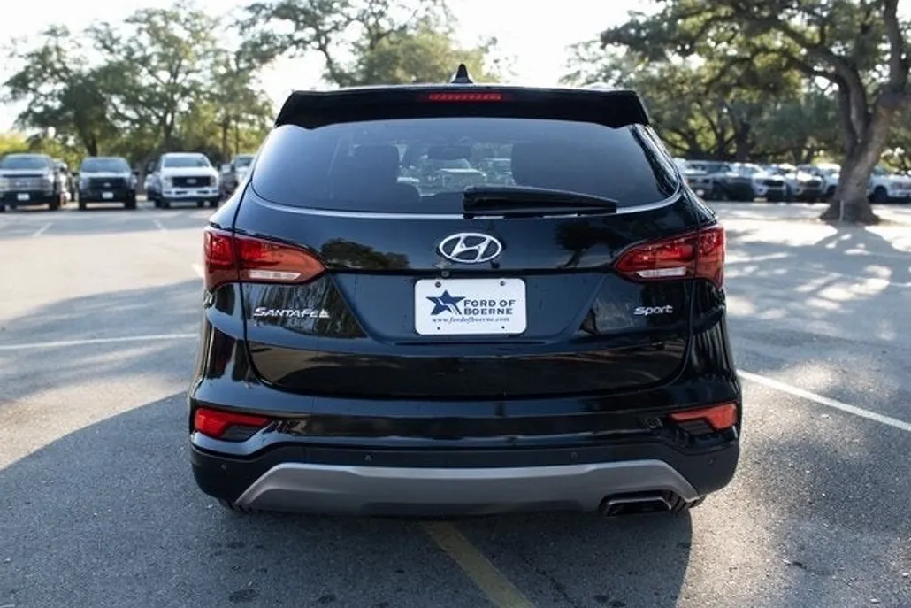 2017 Hyundai Santa Fe Sport photo 1