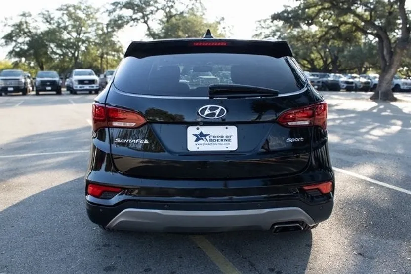 2017 Hyundai Santa Fe Sport photo 1