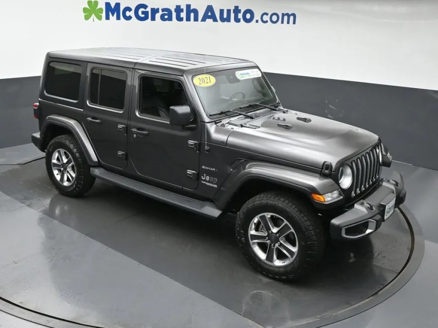 2021 Jeep Wrangler Unlimited Sahara photo 1