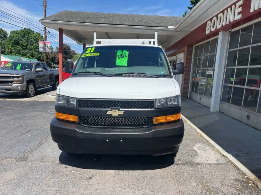 2021 Chevrolet Express 2500 Cargo Van photo 1
