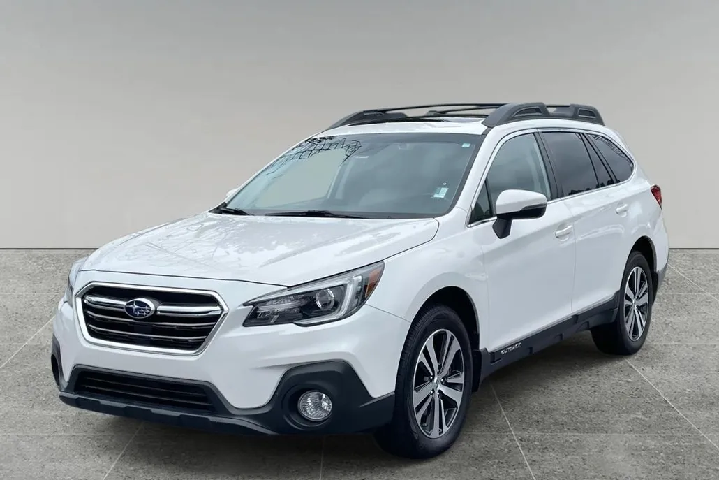 2019 Subaru Outback 3.6R Limited photo 1