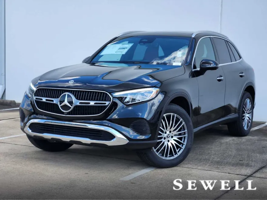 2026 Mercedes Benz GLC 300 photo 1