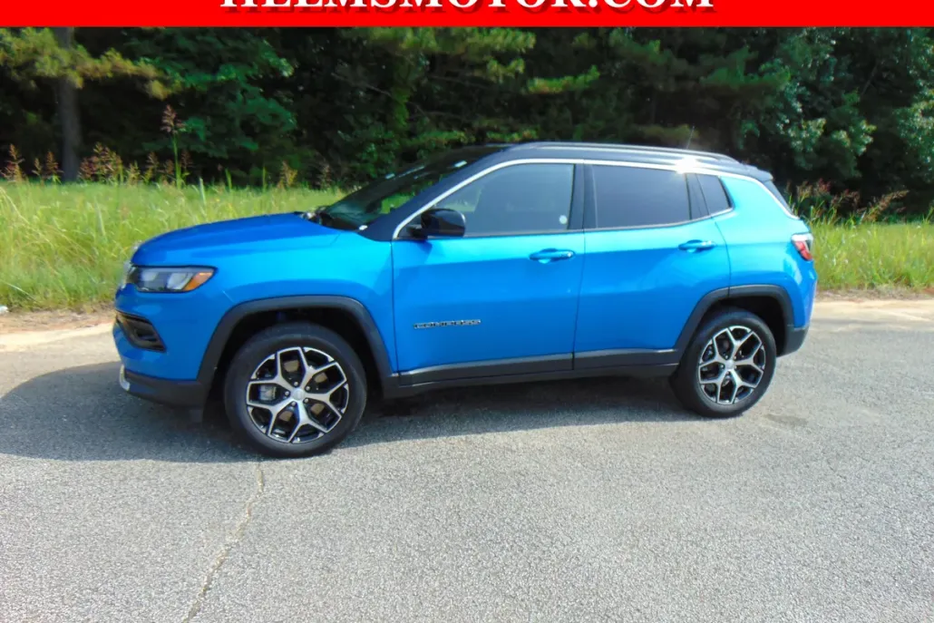2024 Jeep Compass Limited photo 1